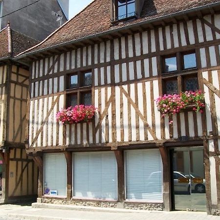 Le Clos Saint Nizier Troyes - Cathedrale- Parking - Wifi Екстериор снимка