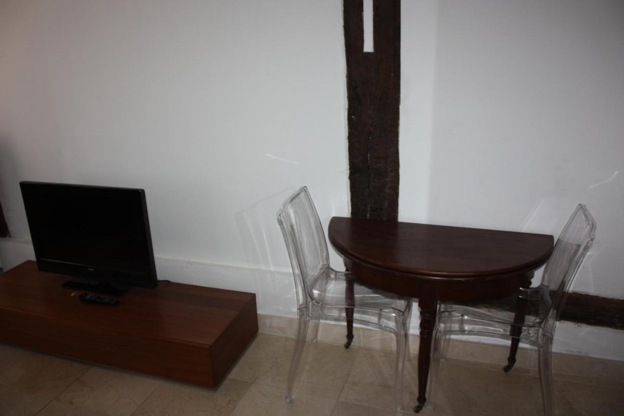 Le Clos Saint Nizier Troyes - Cathedrale- Parking - Wifi Екстериор снимка