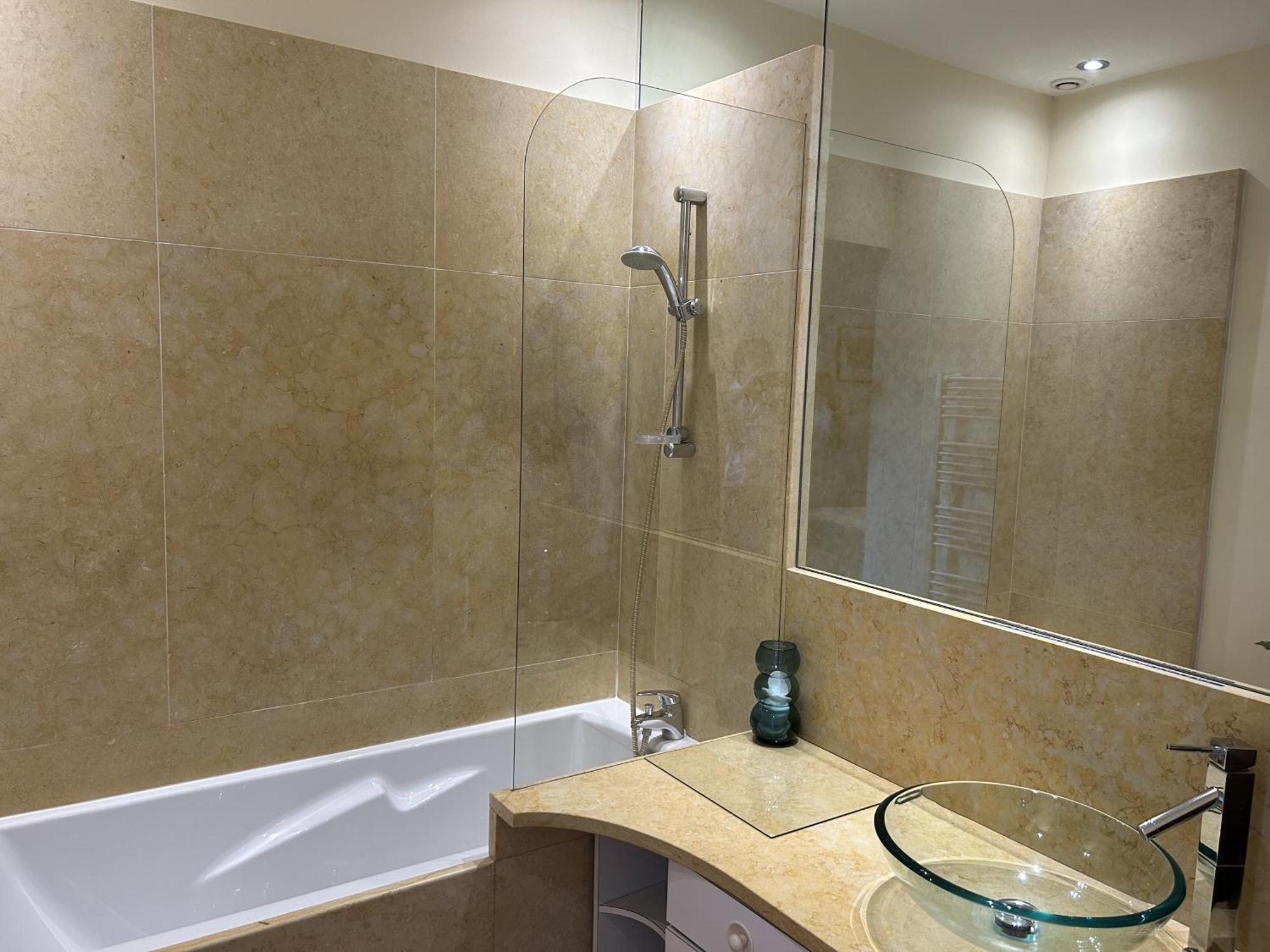 Le Clos Saint Nizier Troyes - Cathedrale- Parking - Wifi Екстериор снимка
