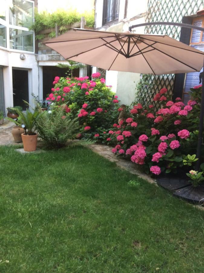 Le Clos Saint Nizier Troyes - Cathedrale- Parking - Wifi Екстериор снимка